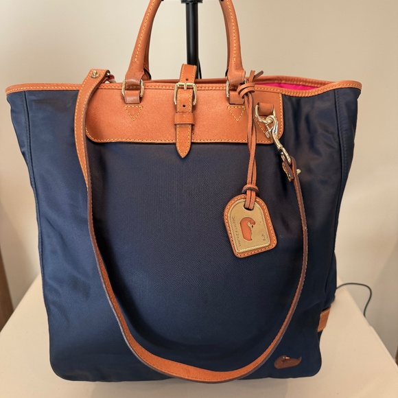 Dooney & Bourke Nylon Editors Tote Navy Blue - Picture 16 of 16